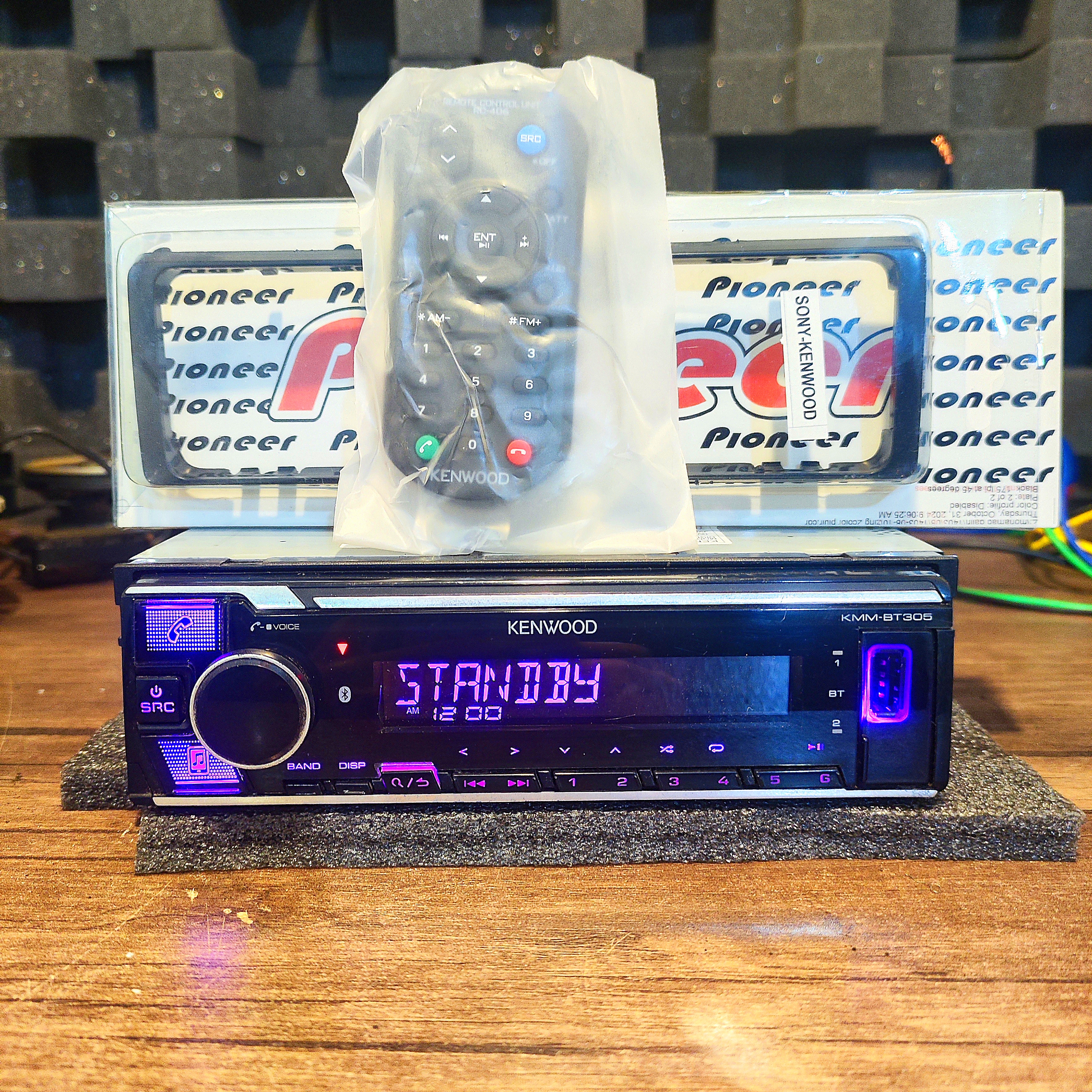 پخش Kenwood KMM-BT305