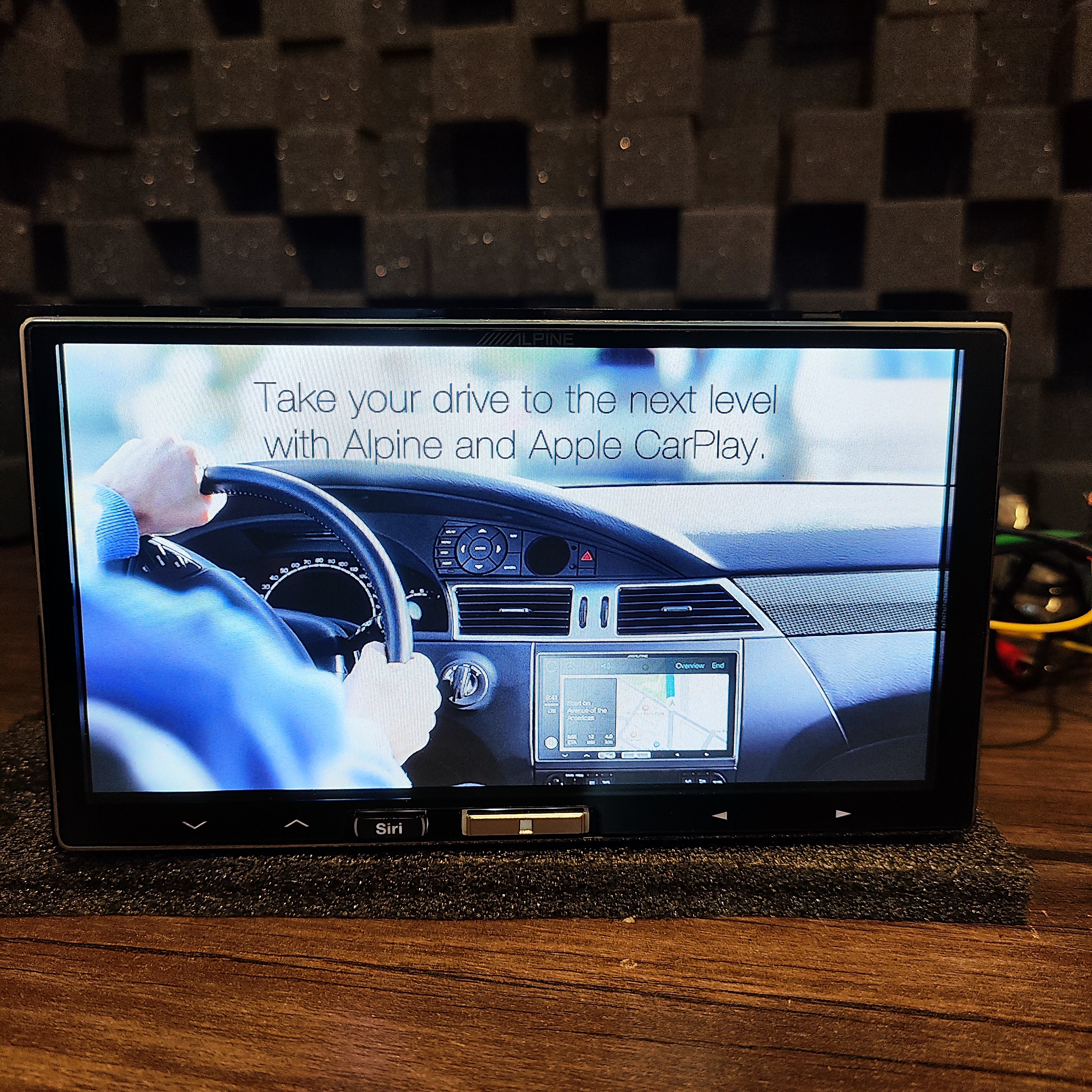 پخش ALPINE ILX-007(ساخت ژاپن)