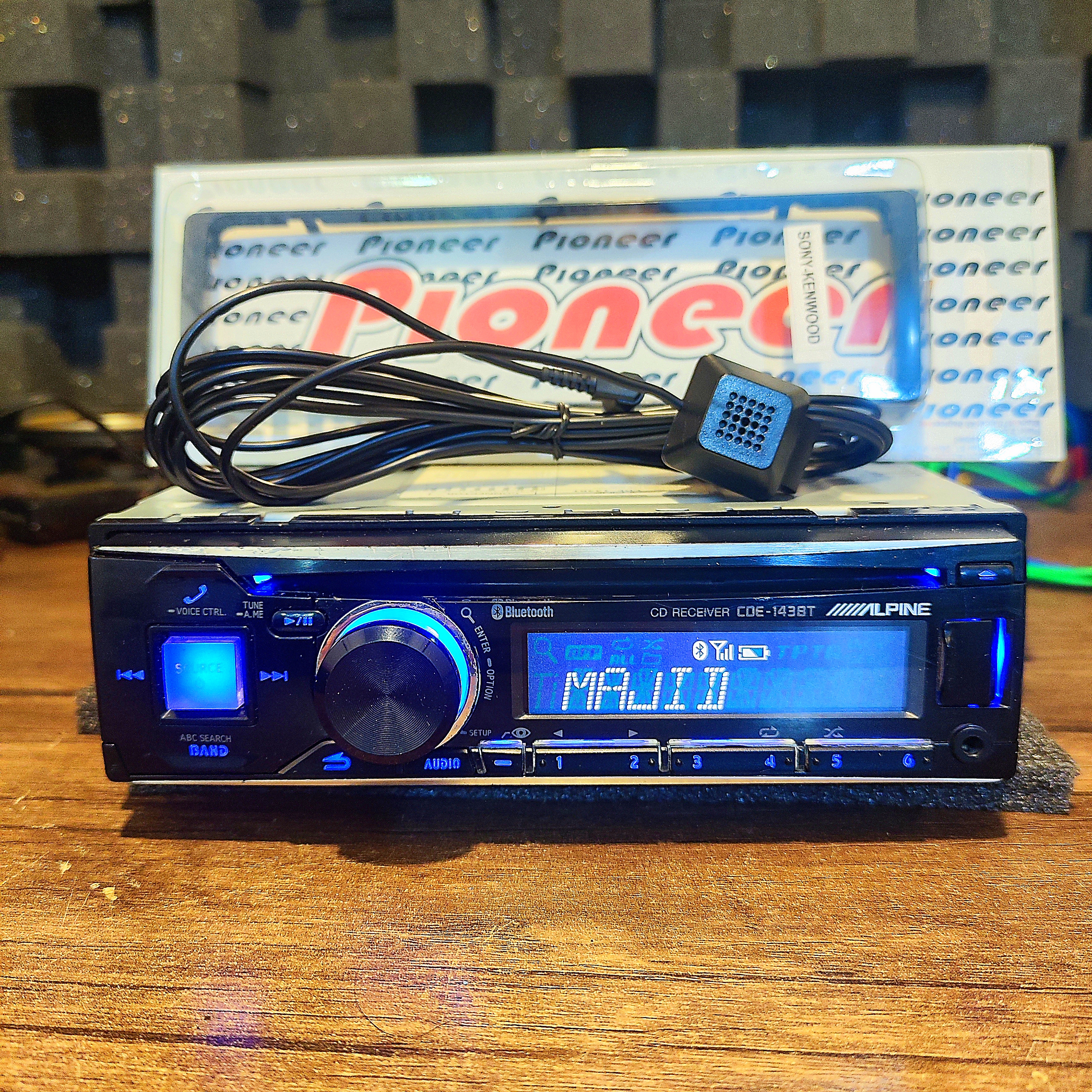 پخش ALPINE CDE-143EBT